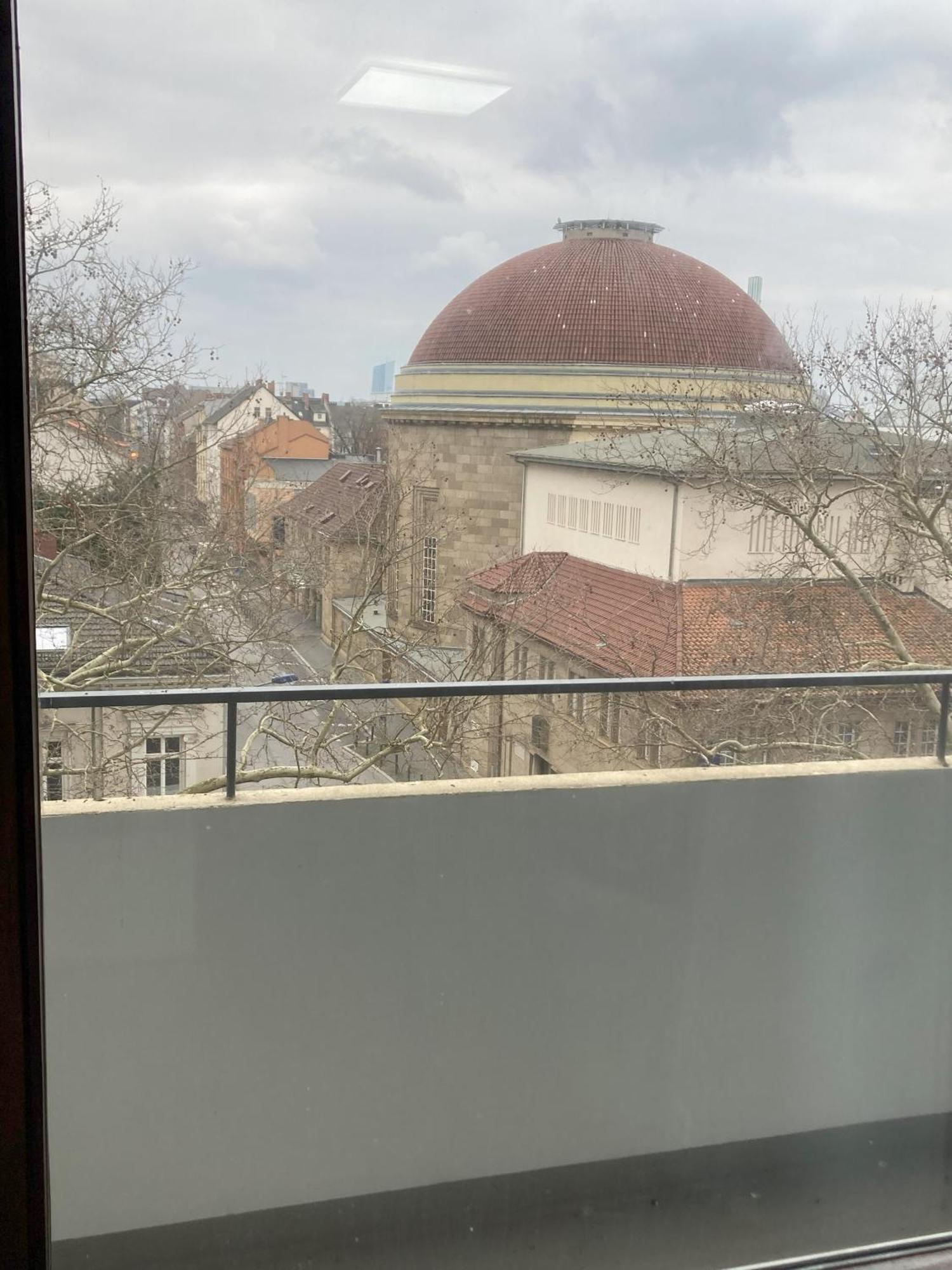 Ueber Den Daechern Von Offenbach Exterior foto